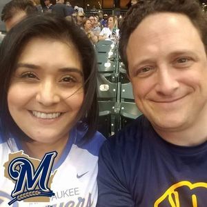 Meet your Posher, Monica